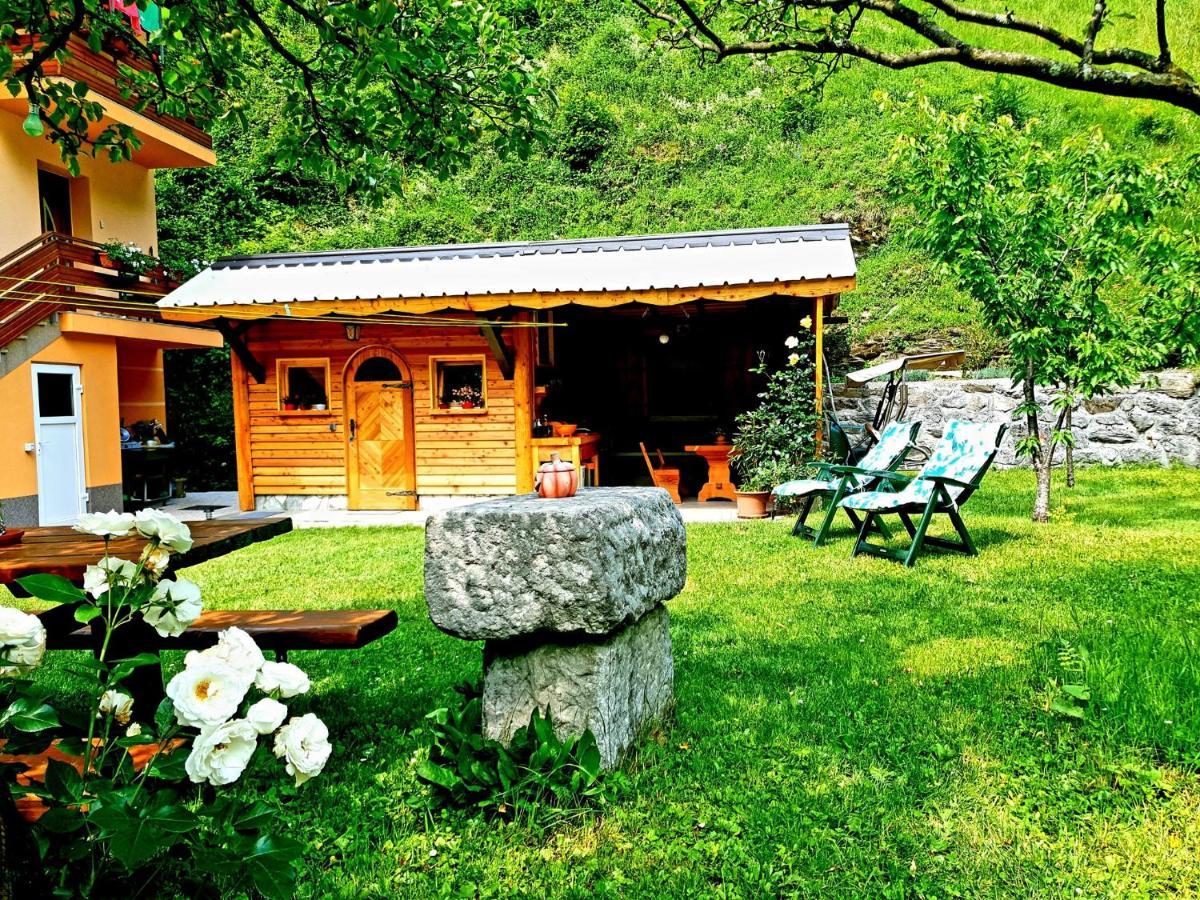 Apartment And Garden House Among The Mountains Podbrdo المظهر الخارجي الصورة